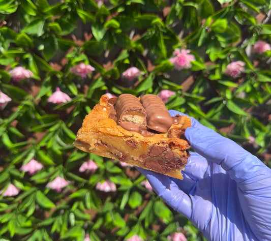 Build your own box of 6 blondies