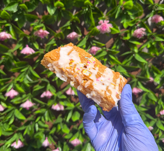 Build your own box of 6 blondies